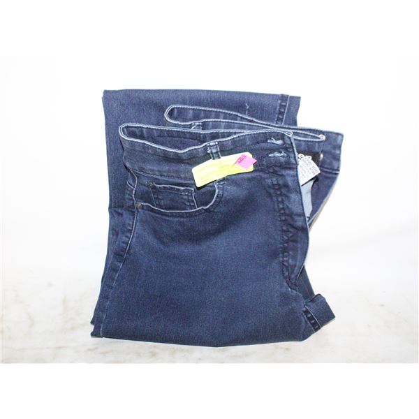 OLSON LENA WOENS STRAIGHT BOOT CUT JEANS- MEDIUM