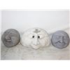 Image 1 : 2 GREY GARDEN ROCK FACES+1 HUMPTY DUMPTY CROSS-