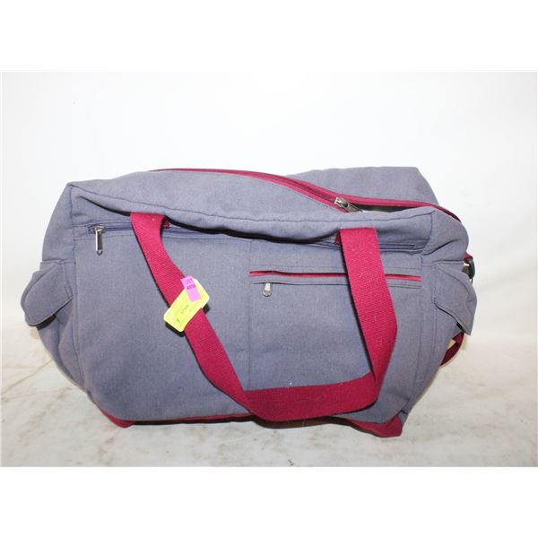 MOUNTIAN EQUIPMENT CO-OP DUFFLE STYLE