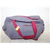 Image 1 : MOUNTIAN EQUIPMENT CO-OP DUFFLE STYLE