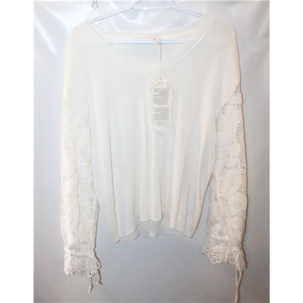 LADIES WHITE V-NECK SWEATER WITH LACE