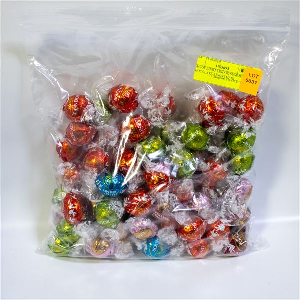 BAG OF LINDT LINDOR SUMMER CHOCOLATE ASSORTMENT