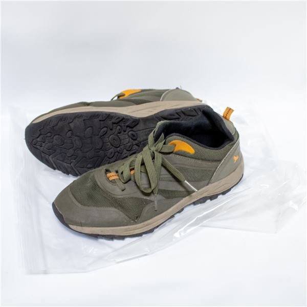 EDDIE BAUER KIDS HIKING SHOES GREEN SIZE 6