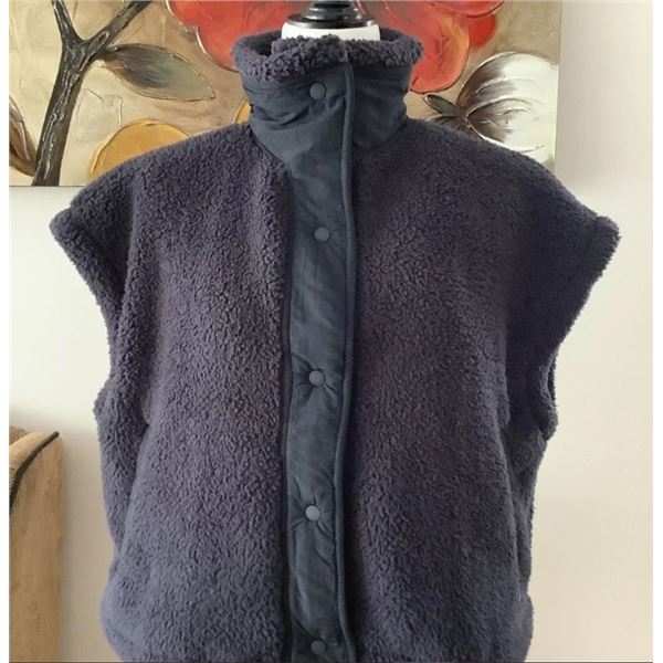 WITH TAGS O'NEILL DROP SHOULDER SHERPA VEST XL/XXL