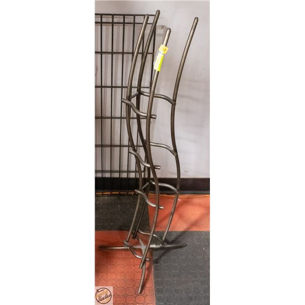 TALL WAVY CD RACK H-40"