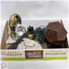 Image 1 : BOX WITH MINI VINTAGE BRASS ALADDIN GENIE INCENSE