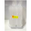 Image 1 : SET OF 30 TAKEAWAY CONTAINERS.
