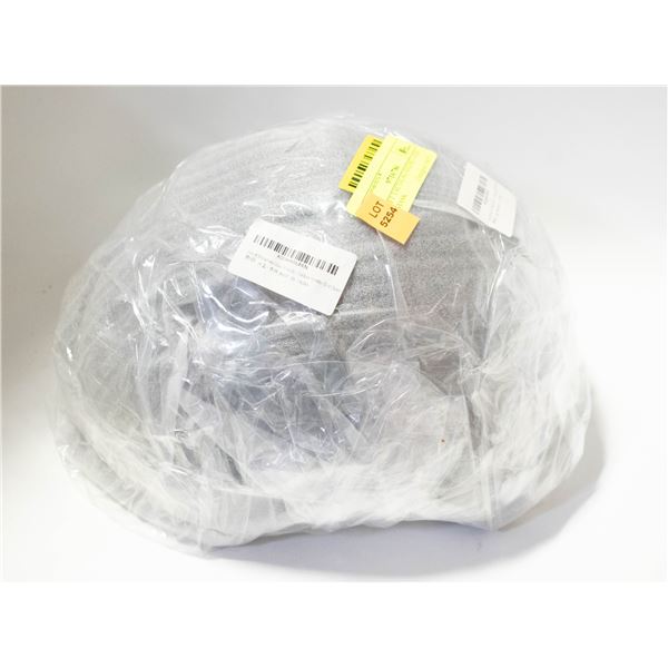 AIR-SOFT TACTICAL HELMET AND FACE MASK.