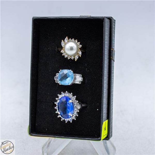 3 BEJEWELED COSTUME JEWELRY RINGS IN BOX