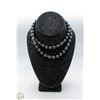 Image 1 : BLACK ONYX NECKLACE STRAND WITH GOLD TONE