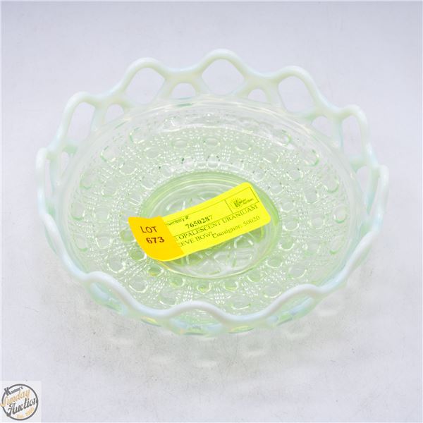 ANTIQUE OPALESCENT URANIUAM LACE WEEVE BOWL