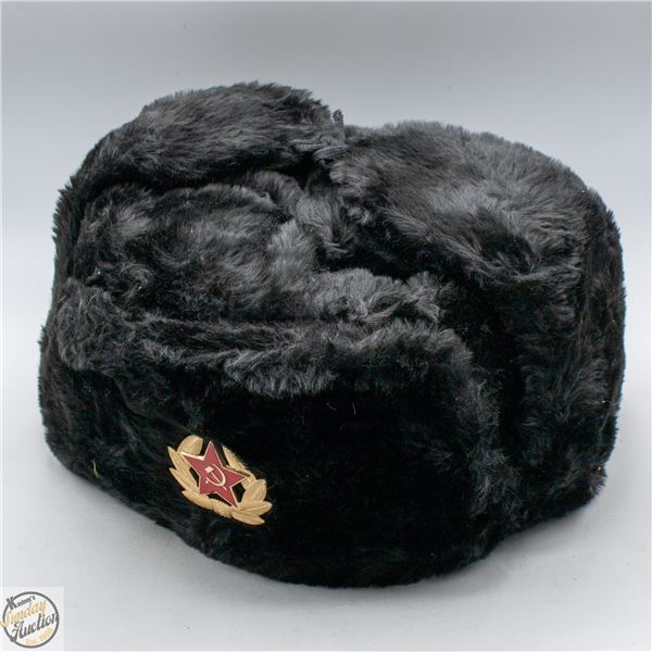 RUSSIAN NAVY/SUB WINTER HAT WITH FRONT INSIGNIA