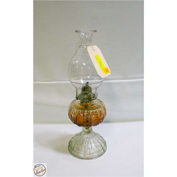 VINTAGE KEROSENE LAMP/GLASS CHIMNEY