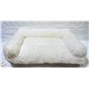Image 1 : KIRKLAND HIGH BACK SOFT PET SOFA OFF-WHITE 22"X28"