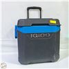 Image 1 : IGLOO MAXCOLD LATITUDE ROLLER COOLER - 62 QUART