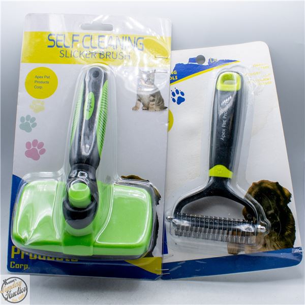 #4767 -DOG AND CAT DE-MATTING BRUSH