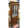 Image 1 : ESTATE CARVED WOOD DOOR CORNER
