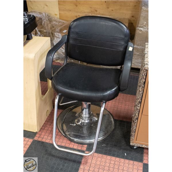 SALON CHAIR 350LB LIFT