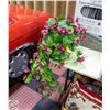Image 1 : ARTIFICIAL HANGING POTTED PLANT