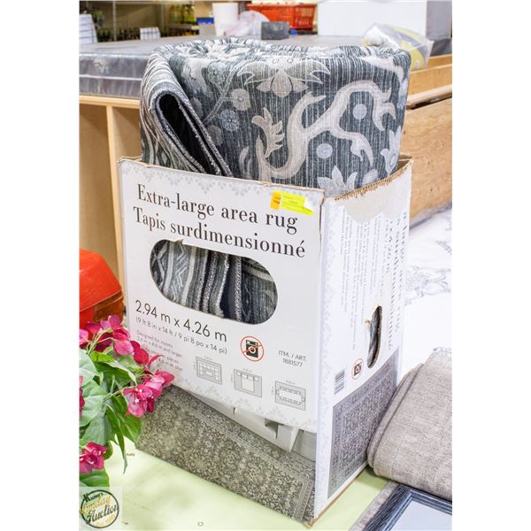 APACHE MILLS EXTRA-LARGE AREA RUG - 9'8" X 14'