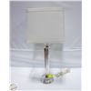 Image 1 : CRYSTAL 24" TABLE LAMP