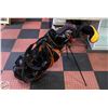 Image 1 : TAYLOR MADE ORANGE AND BLACK GOLF BAG WITH FULL