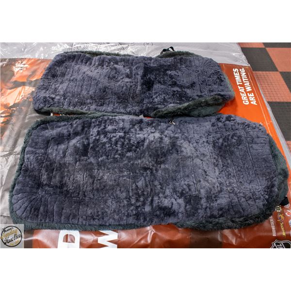 LOT OF 2 DARK BLUE SHERPA STYLE SEAT COVERS