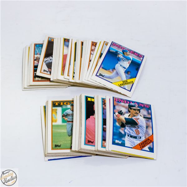 BAG OF ASSORTED 80S/90S BASEBALL CARDS