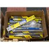 Image 1 : BOX OF WINDSHEILD WIPPERS