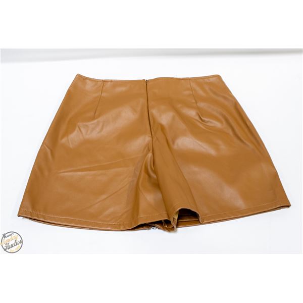 ESTATE NEW W/TAGS LADIES L BROWN SKORT