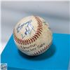 Image 1 : ESTATE AUTOGRAPHED BASEBALL - NO COA