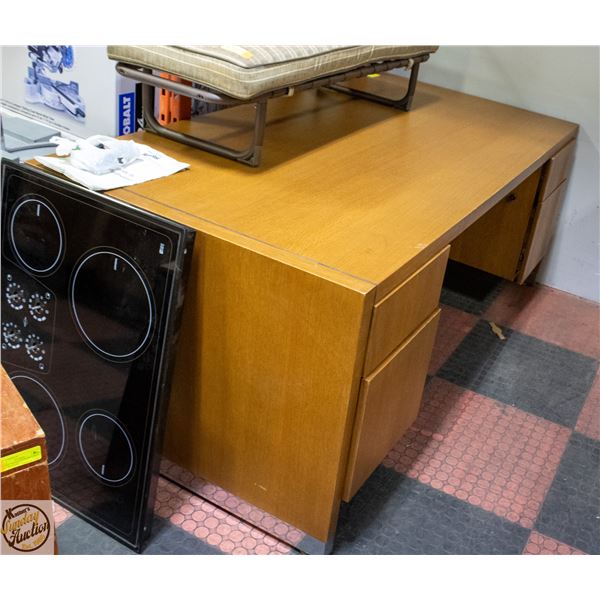 SOLID WOOD OFFICE DESK WITH 4 DRAWERS