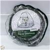 Image 1 : BRAND NEW EASY POP-UP GREENHOUSE 27" X 27"