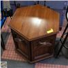 Image 1 : OCTAGONAL SIDE TABLE WITH INNER STORAGE H-21.5"
