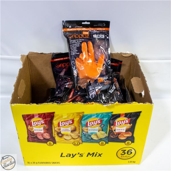 LOT OF NITRILE GLOVES/MIXED SIZES