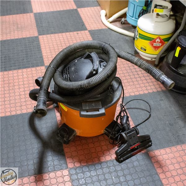 RIDGID SHOP VACUUM