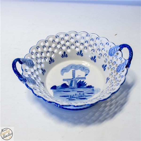 VTG. DUTCH PORCELAIN LATTICE DELFWARE BOWL