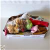 Image 1 : 8 DOG TOYS