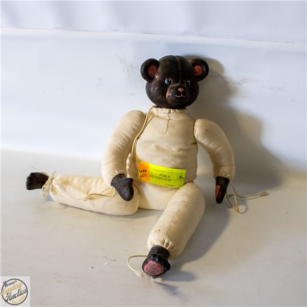 VINTAGE TEDDY BEAR