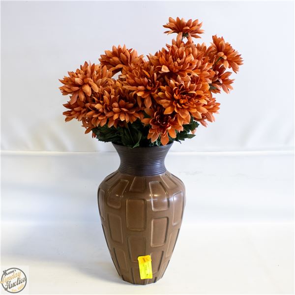 CERAMIC VASE