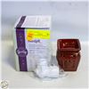 Image 1 : SCENTSY WARMER "HEARTFELT"