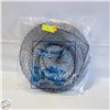 Image 1 : WIRE FISHING BASKET