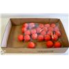 Image 1 : 24 FISHING BOBBERS