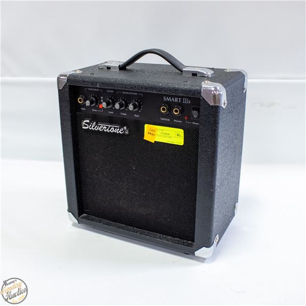 PORTABLE GUITAR AMP