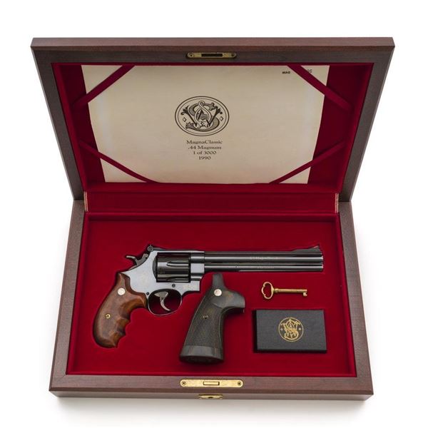 Smith & Wesson Model 29-5 Magna Classic One of Three-Thousand Revolver with Presentation Case