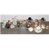 Image 1 : LOT OF GLASS DECOR ITEMS