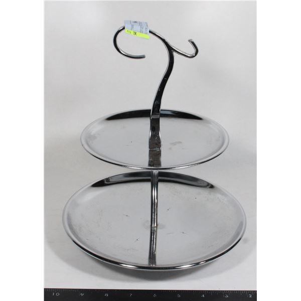 VINTAGE METAL SERVING TRAY (NOT SILVER)