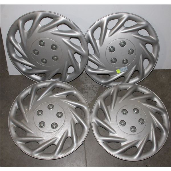 SET OF 15" UNIVERSAL HUBCAPS SOME CRACKS