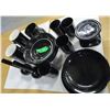 Image 1 : ESTATE:  ASSORTMENT OF BLACK DISHWARE