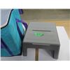 Image 3 : COOLER & STOOL